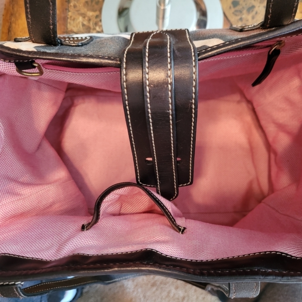 Dooney & Bourke Giraffe Print  shoulder bag - Picture 9 of 13